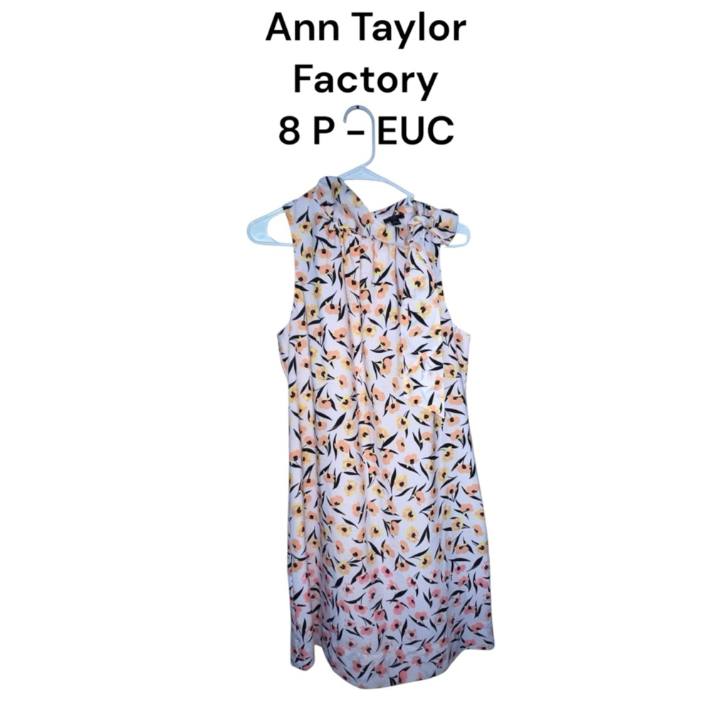 Women's Ann Taylor Factory Sleeveless Blouse Size 8P Floral White